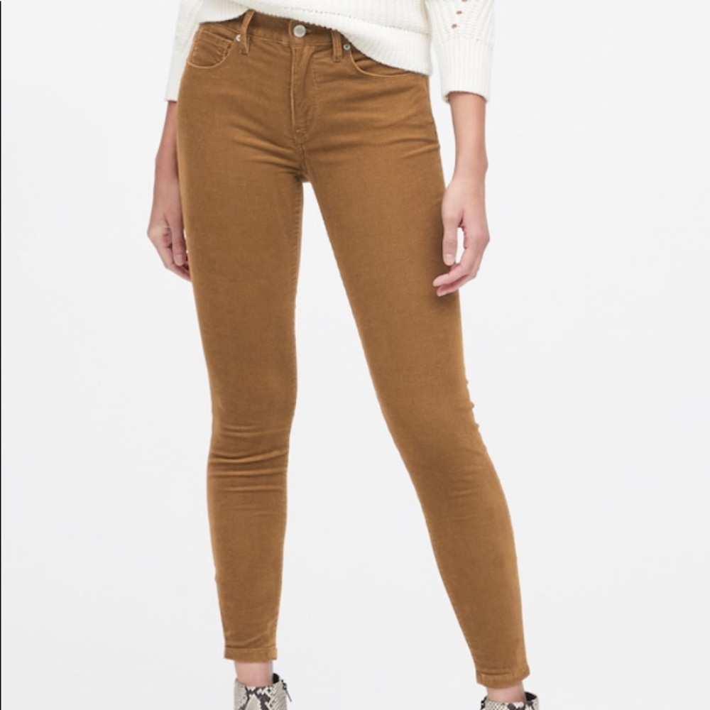 Tan skinny jeans